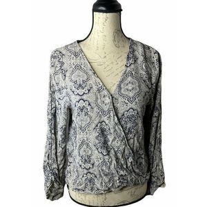 Altar’d State Boho Paisley Print Surplice Top‎ Size Small